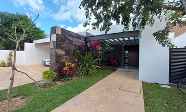 UNA PLANTA ,3 Rec y paneles solares