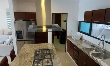 UNA PLANTA ,3 Rec y paneles solares