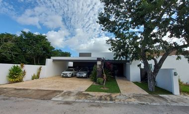 UNA PLANTA ,3 Rec y paneles solares