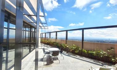 Oficina en Corporativo Yama en venta