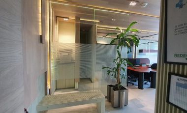 Oficina en Corporativo Yama en venta