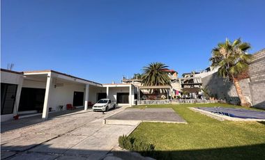 CASA EN VENTA EN CIVAC 