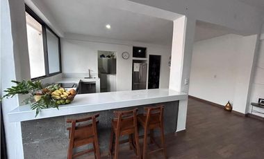 CASA EN VENTA EN CIVAC 