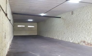 Venta galpon deposito Av circunvalacion 27 de febrero apto camiones baños techo hormigon