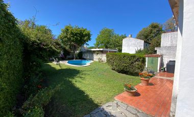 Casa en Esc.-Centro