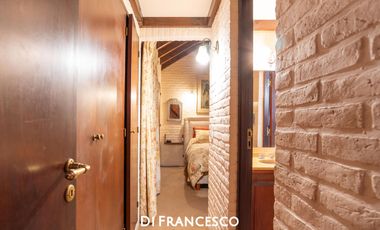 Casa 5 ambientes en Pinamar Pileta Climatizada