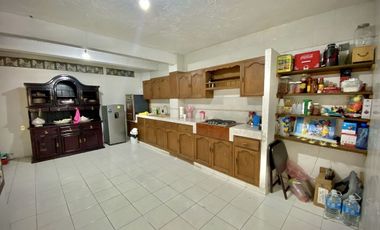 CASA EN RENTA AMUEBLADA EN LOMAS DE CORTÉS