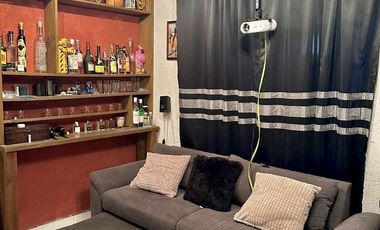 CASA EN RENTA AMUEBLADA EN LOMAS DE CORTÉS