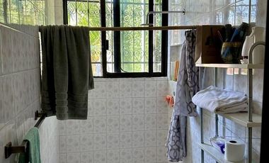 CASA EN RENTA AMUEBLADA EN LOMAS DE CORTÉS