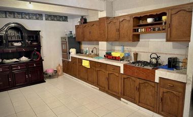 CASA EN RENTA AMUEBLADA EN LOMAS DE CORTÉS