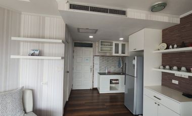 A spacious 2-bedroom, 1-bathroom at Baan Rabiang Chan