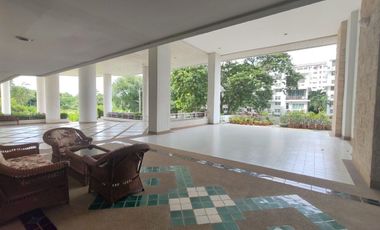 A spacious 2-bedroom, 1-bathroom at Baan Rabiang Chan