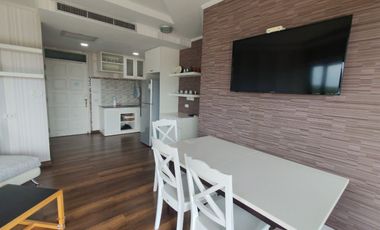 A spacious 2-bedroom, 1-bathroom at Baan Rabiang Chan