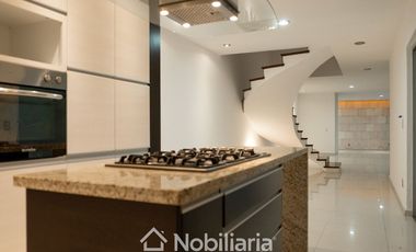 Casa única en Virreyes