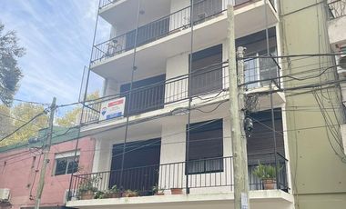 Departamento monoambiente centro san isidro con patio mts estacion y av libertador