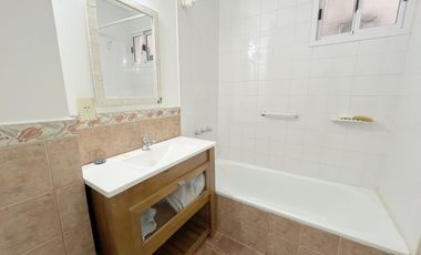 Departamento monoambiente centro san isidro con patio mts estacion y av libertador