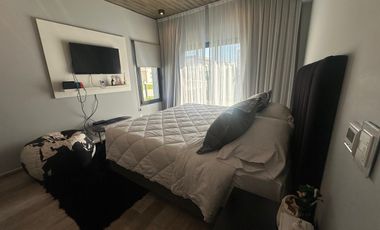 Casa Hermosa en Lagos de Canning