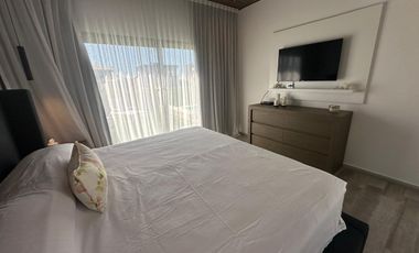 Casa Hermosa en Lagos de Canning