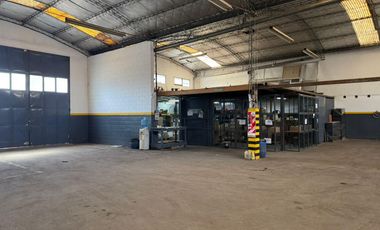 Edificio Comercial en venta - Oficinas - Baños - Cochera - 1.000Mts2 - Ituzaingó