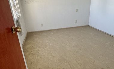 CASA EN VENTA PARA REMODELAR EN ECATEPEC