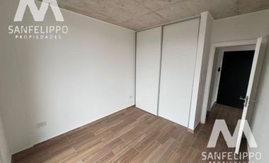 Departamento en Venta a  Estrenar en Quilmes con Cochera