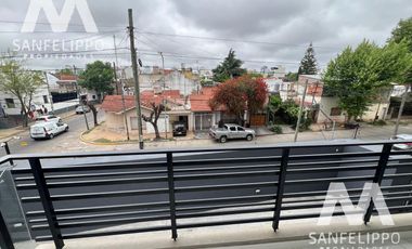 Departamento en Venta a  Estrenar en Quilmes con Cochera