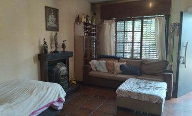 CASA EN MATADEROS