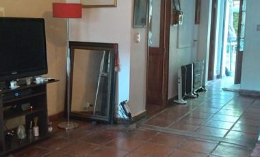 CASA EN MATADEROS