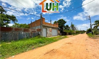 00626 - VENTA ALMACEN MANANTAY - PROYECCION A 5 PISOS - AT 300 M2