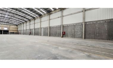 Arrienda Bodega Autopista Medellín 5.363 M2