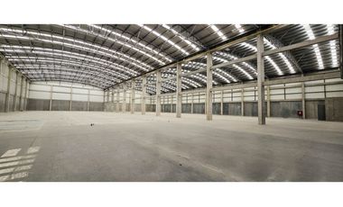 Arrienda Bodega Autopista Medellín 5.363 M2