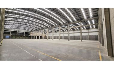 Arrienda Bodega Autopista Medellín 5.363 M2
