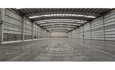 Arrendamiento Bodegas Clase A  5.320 M2