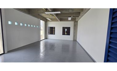 Arrendamiento Bodegas Clase A  5.320 M2