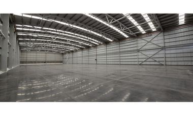 Arrendamiento Bodegas Clase A  5.320 M2