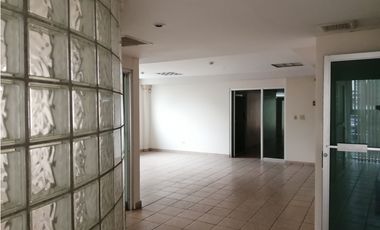 Edificio Comercial en Calle 72 Este - San Francisco