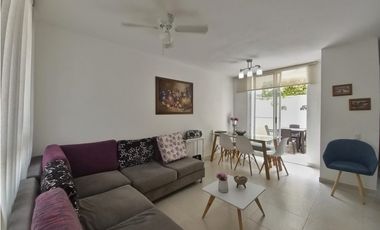 Maat vende Casa en el Condominio - Villeta 70M2 $ 320Millones