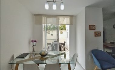 Maat vende Casa en el Condominio - Villeta 70M2 $ 320Millones