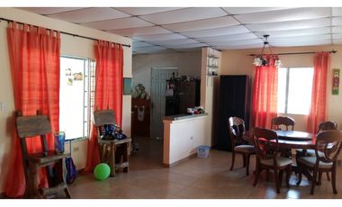 VENTA O ALQUILER DE CASA EN LAS CUMBRES PANAMA