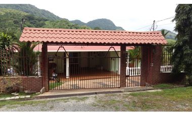 VENTA O ALQUILER DE CASA EN LAS CUMBRES PANAMA