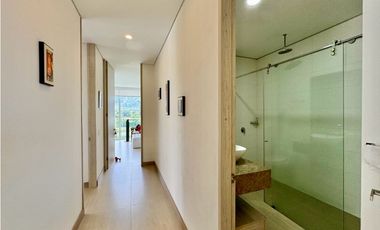 Apartamento de 3 habitaciones a media cuadra de la playa