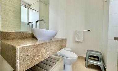 Apartamento de 3 habitaciones a media cuadra de la playa