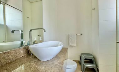 Apartamento de 3 habitaciones a media cuadra de la playa