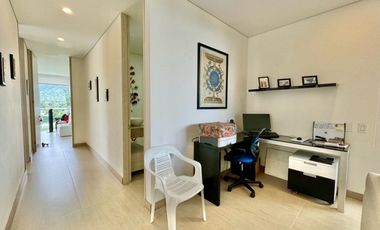 Apartamento de 3 habitaciones a media cuadra de la playa