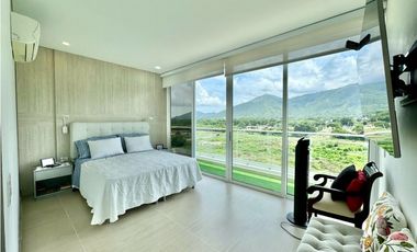 Apartamento de 3 habitaciones a media cuadra de la playa
