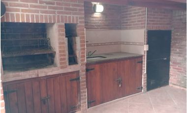 Duplex 3 Ambientes . Con Cochera fija