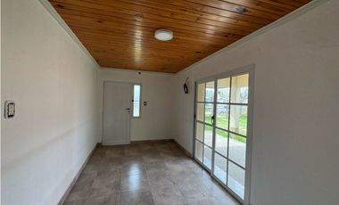 Vendo Casa en Basavilbaso, Entre Ríos.