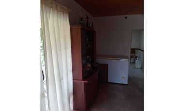 Vendo Casa en Basavilbaso, Entre Ríos.