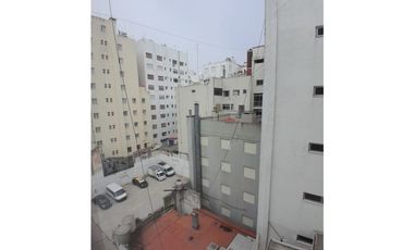 DEPARTAMENTO 3 AMBIENTES CON BALCON ZONA CENTRO