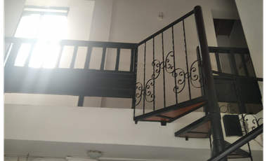 SE VENDE O PERMUTA PENT HOUSE EN EL CENTRO CERCA HOSPITAL SAN JORGE